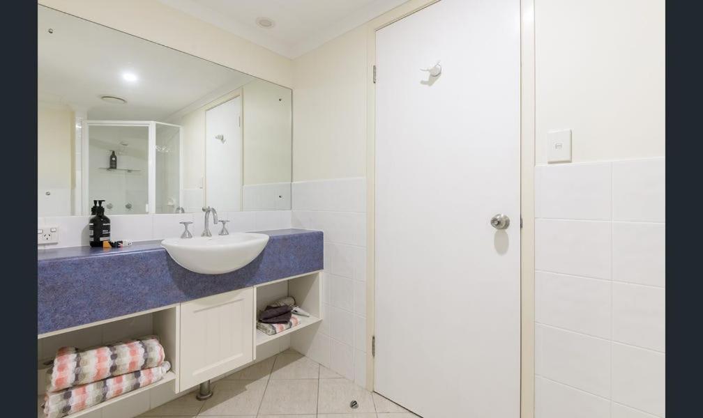 Charming 1 Bedroom Apt - Close To Town & Beach พอร์ตดักกลาส ภายนอก รูปภาพ